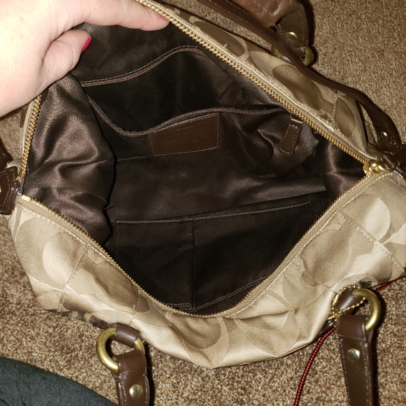 Coach purse - Picture 6 of 8